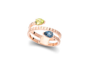 Prsten sa pear shape plavim topazom i peridotom - Slika 2